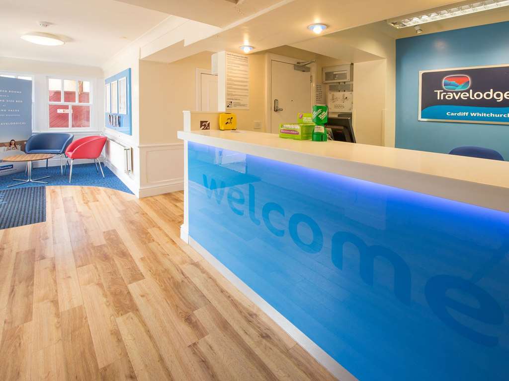 Travelodge Cardiff Whitchurch Exterior photo